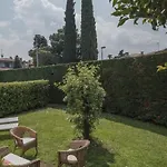 Daniela - A Due Passi Dalla *